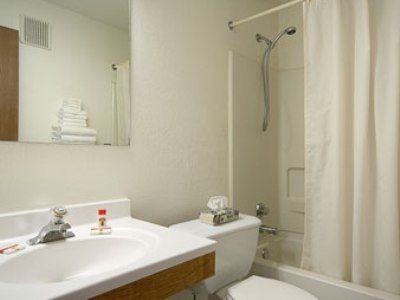 Super 8 By Wyndham Saanichton Victoria Airport Hotel Ngoại thất bức ảnh