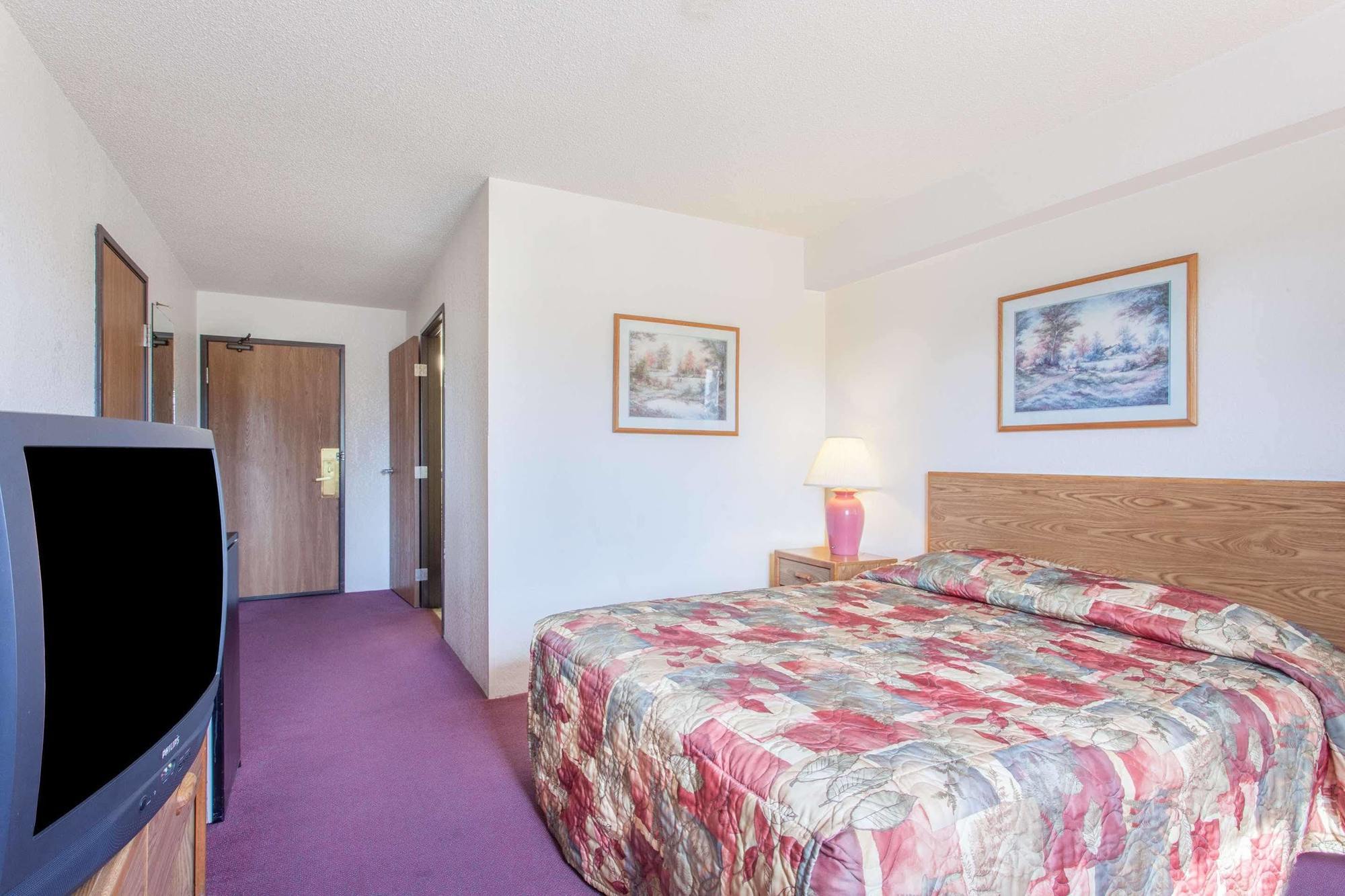 Super 8 By Wyndham Saanichton Victoria Airport Hotel Ngoại thất bức ảnh