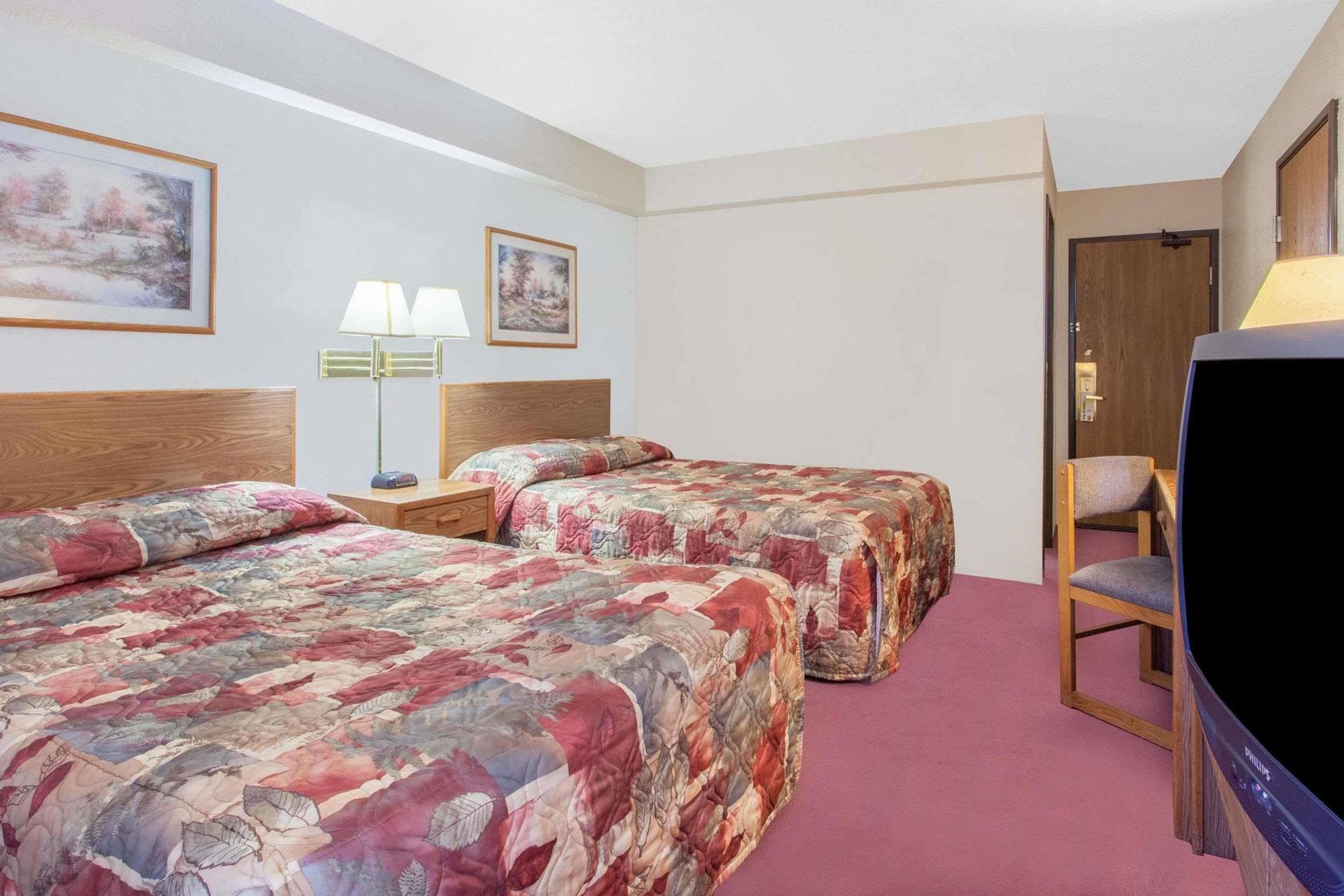 Super 8 By Wyndham Saanichton Victoria Airport Hotel Ngoại thất bức ảnh